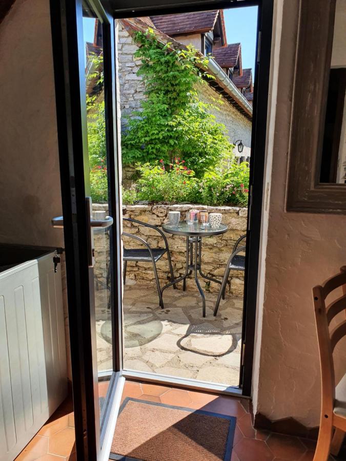 Gites Sur Le Causse De St Chels, Charme Sport Et Detente Saint-Chels Exterior photo